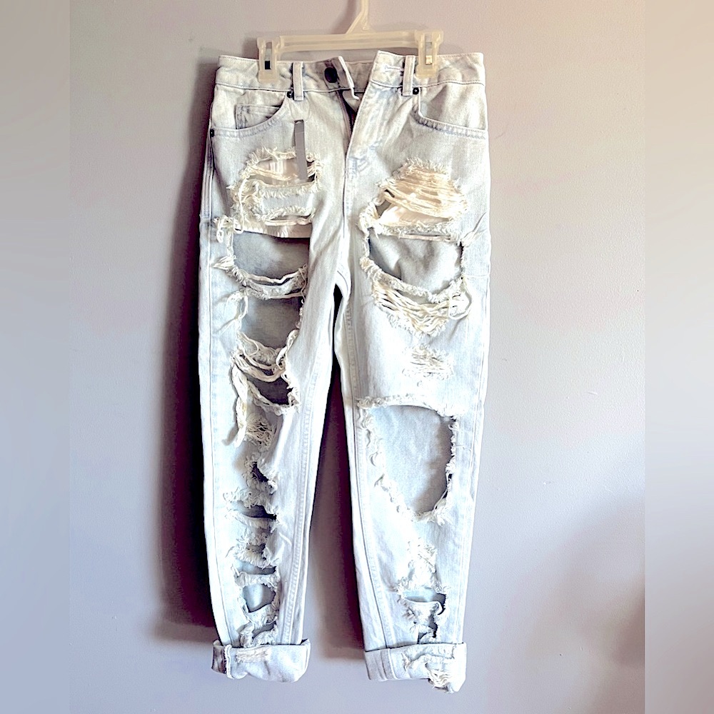 ASOS extreme distressed boyfriend jeans size 24